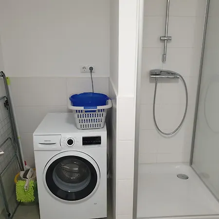 Unterhalb Der Heidecksburg *